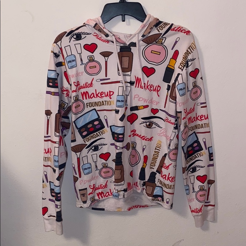 Makeup sweatshirt